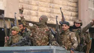 HTŞ Liderliğindeki Muhalifler Hama’da Kontrolü Ele Geçirdi - 61Gündem