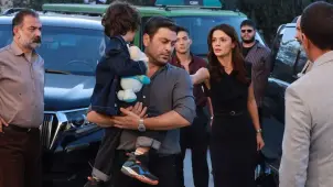 Uzak Şehir Dizisinde Şok Değişiklik: Başrol Oyuncuları Değişiyor.. - 61Gündem